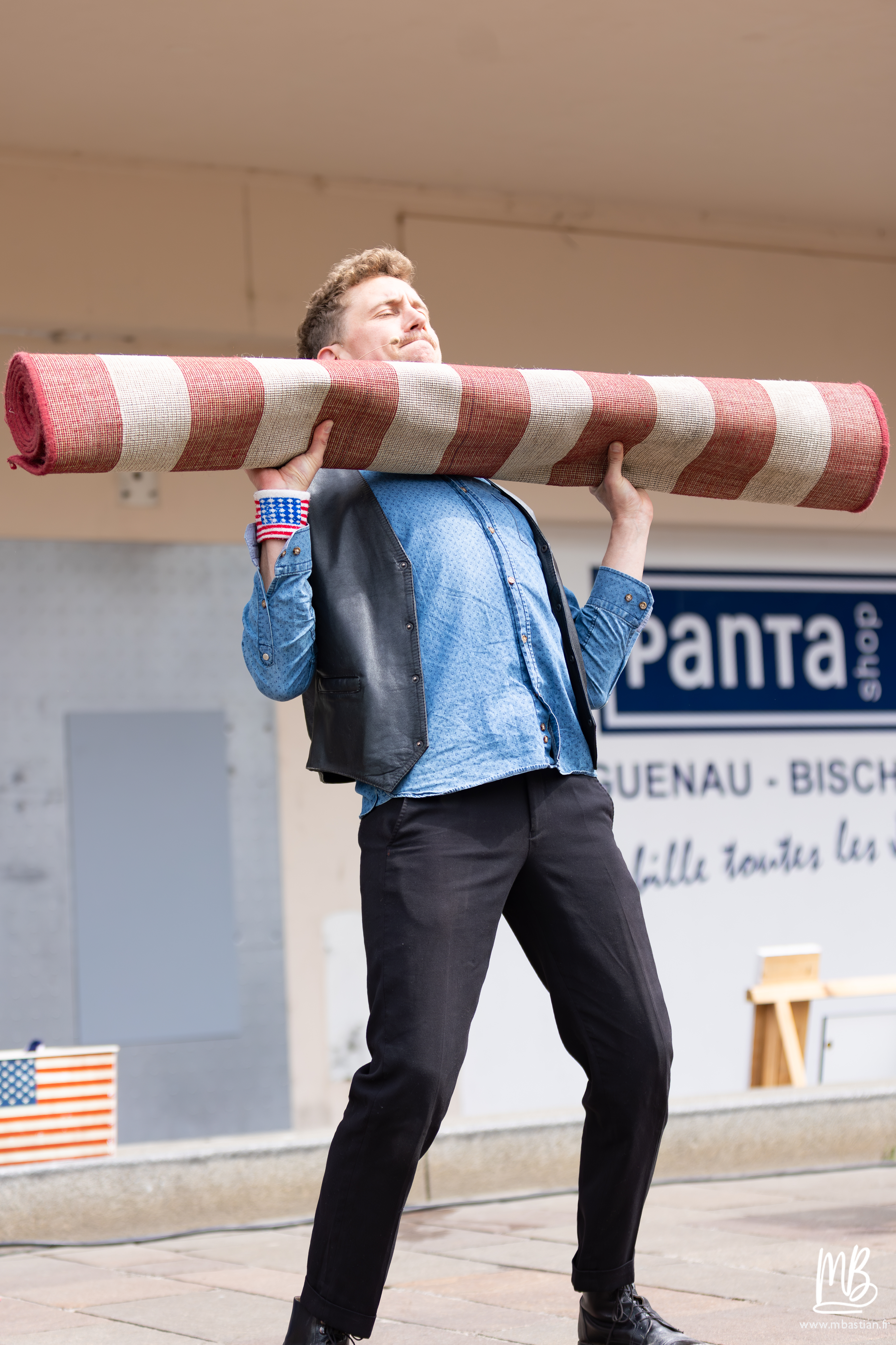 HDN2025 WALTER ET DENIS MB 33